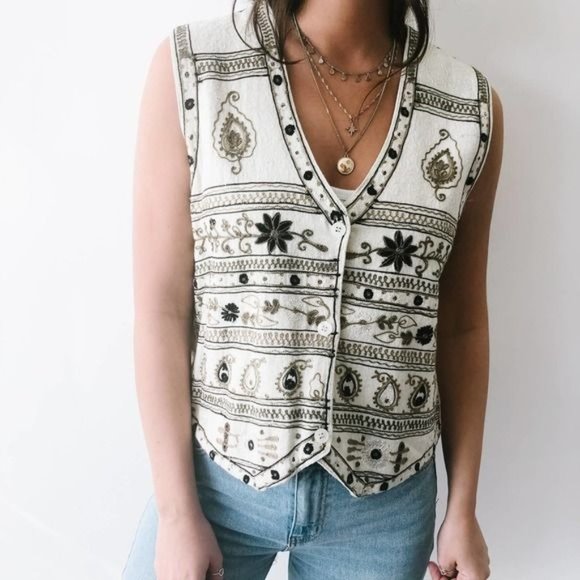 Vintage Boho Tan Embroidered Vest Top - Picture 4 of 6